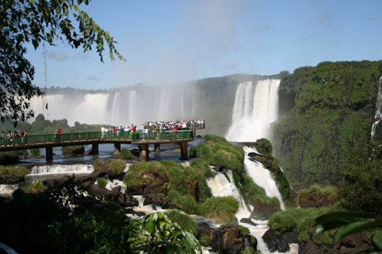 Las pasarelas de acceso a las cataratas de Iguazú