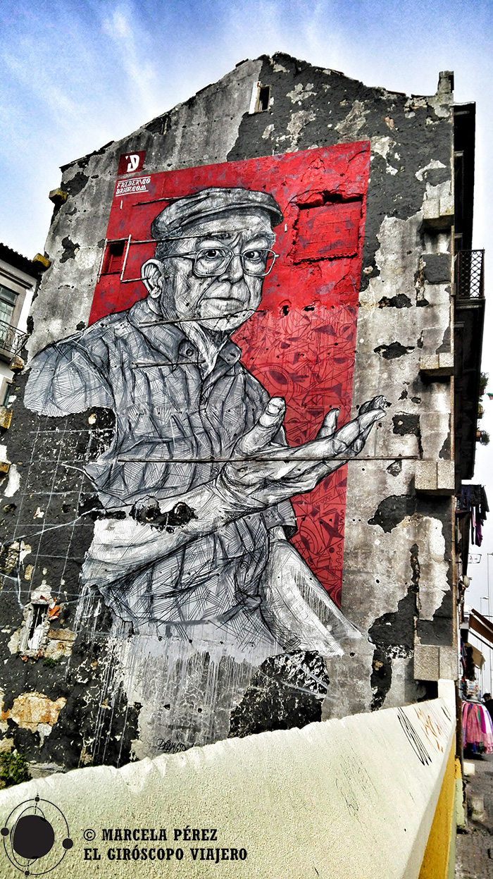 Arte por todos los recovecos de Porto. Gigantesco mural a la entrada del Puente.