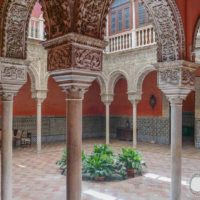 Visita a la Casa de Salinas, un palacio escondido en el corazón de Sevilla