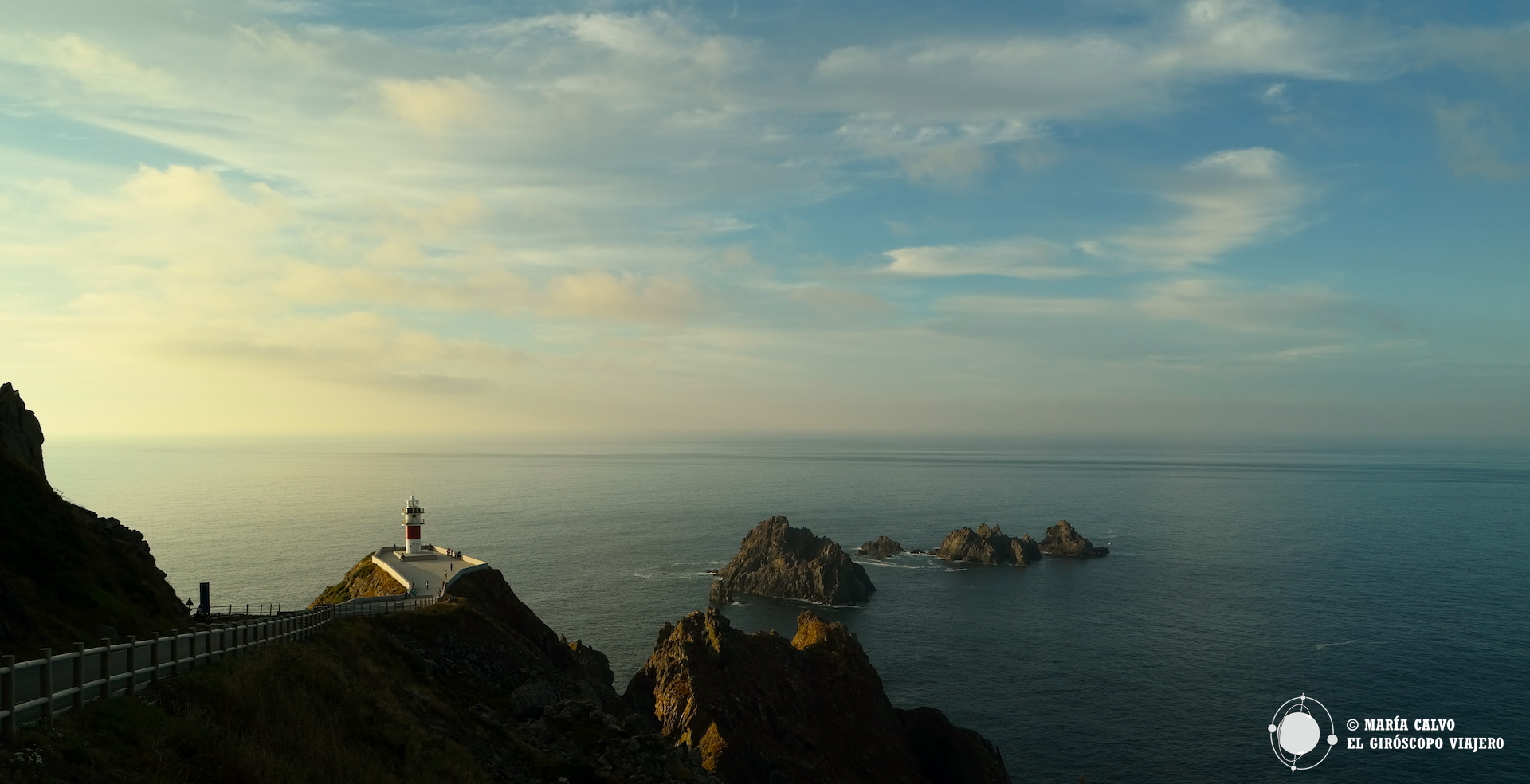Galicia mira al Atlántico y al Cantábrico desde Cabo Ortegal