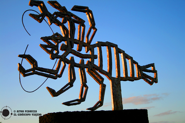 Escultura del cangrejo, obra de Cesar Manrique