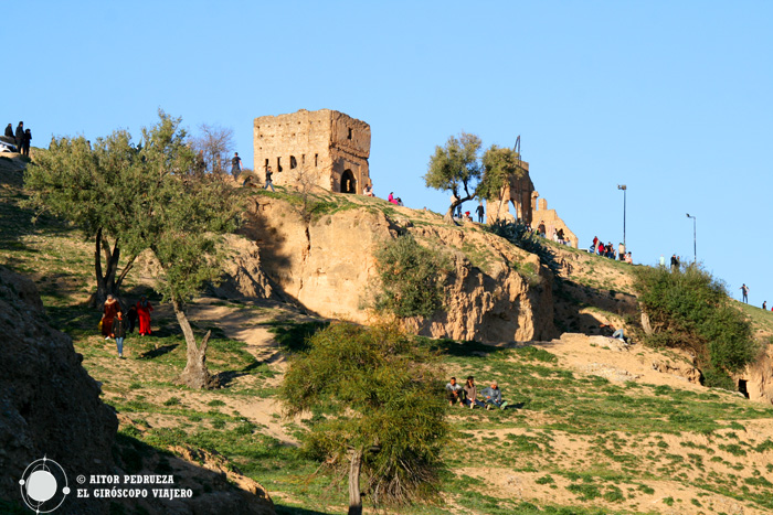 Ladera de la colina donde están las tumbas meriníes de Fez