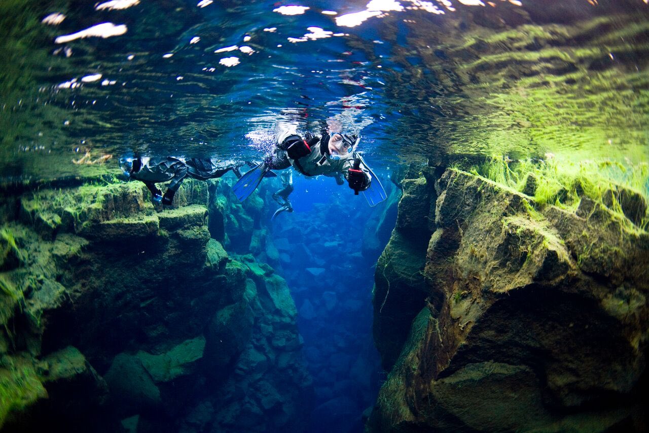 Snorkel en Silfra, la falla entre dos continentes | Buceo | Submarinismo en  Islandia
