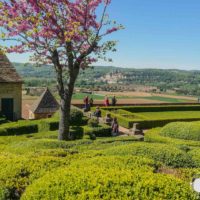 Los jardines colgantes de Marqueyssac, mirador de la Dordoña-Périgord, Francia