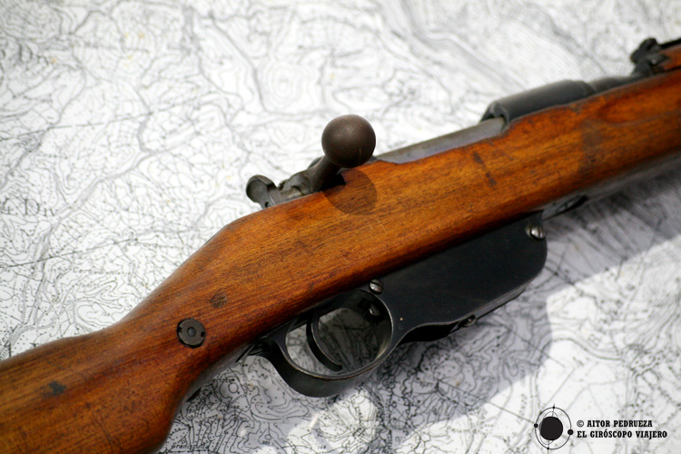 Rifle en el Museo de la Montaña de Sabotin