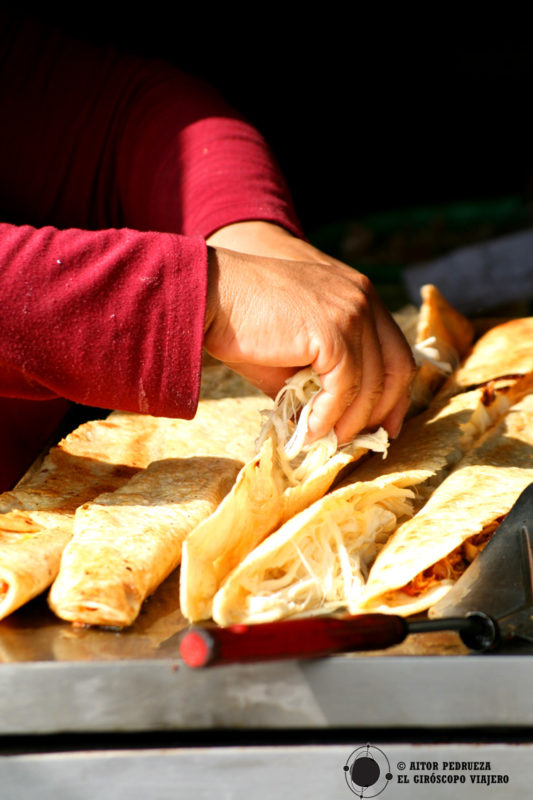 Los Machetes de la Guerrero, quesadillas gigantes en Ciudad de México