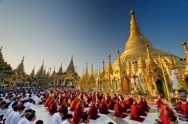 Templos en Yangon, un lugar imprescindible en el viaje a Myanmar