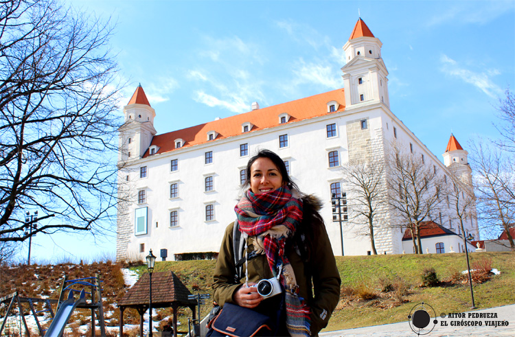 Frente al castillo de Bratislava