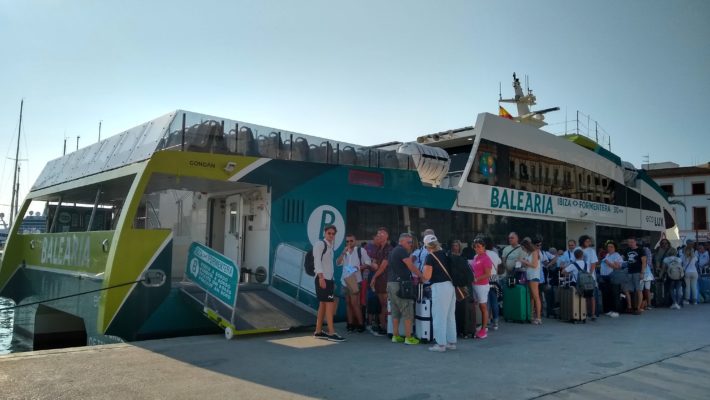 Cómo llegar de Ibiza a Formentera y qué ver
