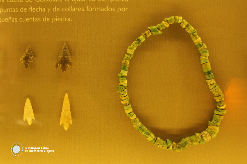 Collar de variscita en el museo arqueológico de Bilbao