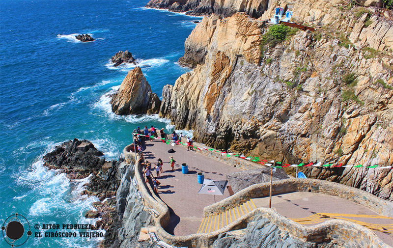 Espectáculo De Los Clavadistas De Acapulco En La Quebrada | Horarios ...