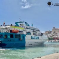Ferry de Ibiza a Formentera con coche o moto
