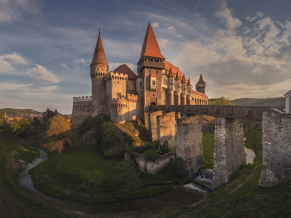 Castillo de Huneadora en la Transilvania de Rumanía