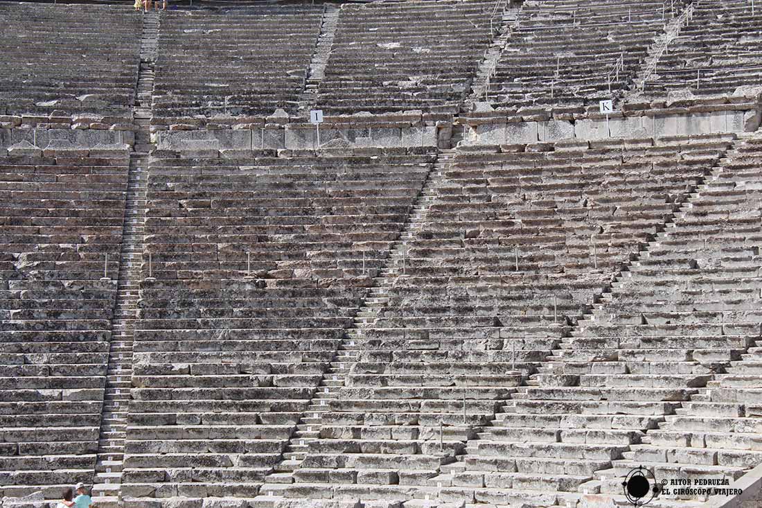 Gradas del teatro de Epidauro