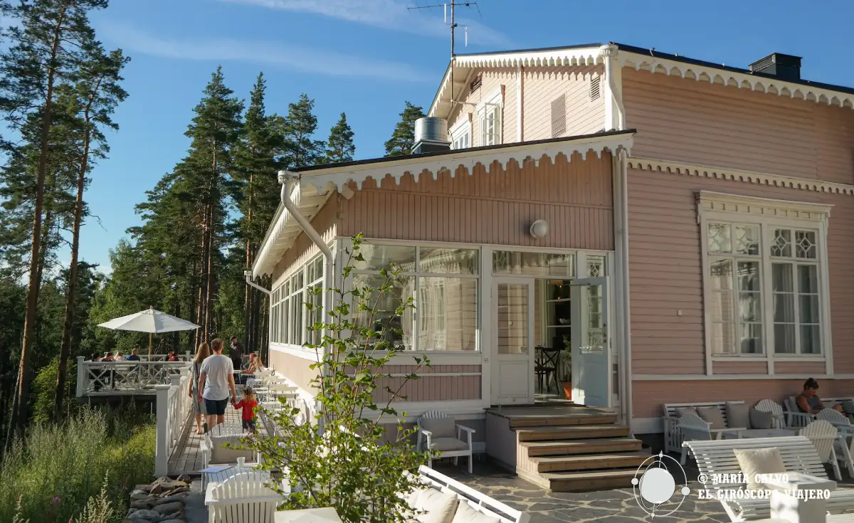 El Hotel Punkaharju, encanto y lujo a la Finlandesa, profundo, pero sin ostentación.