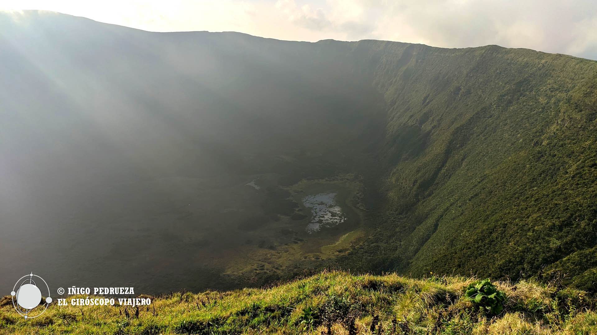 Ruta corriendo por el Volcán de Faial, Islas Azores