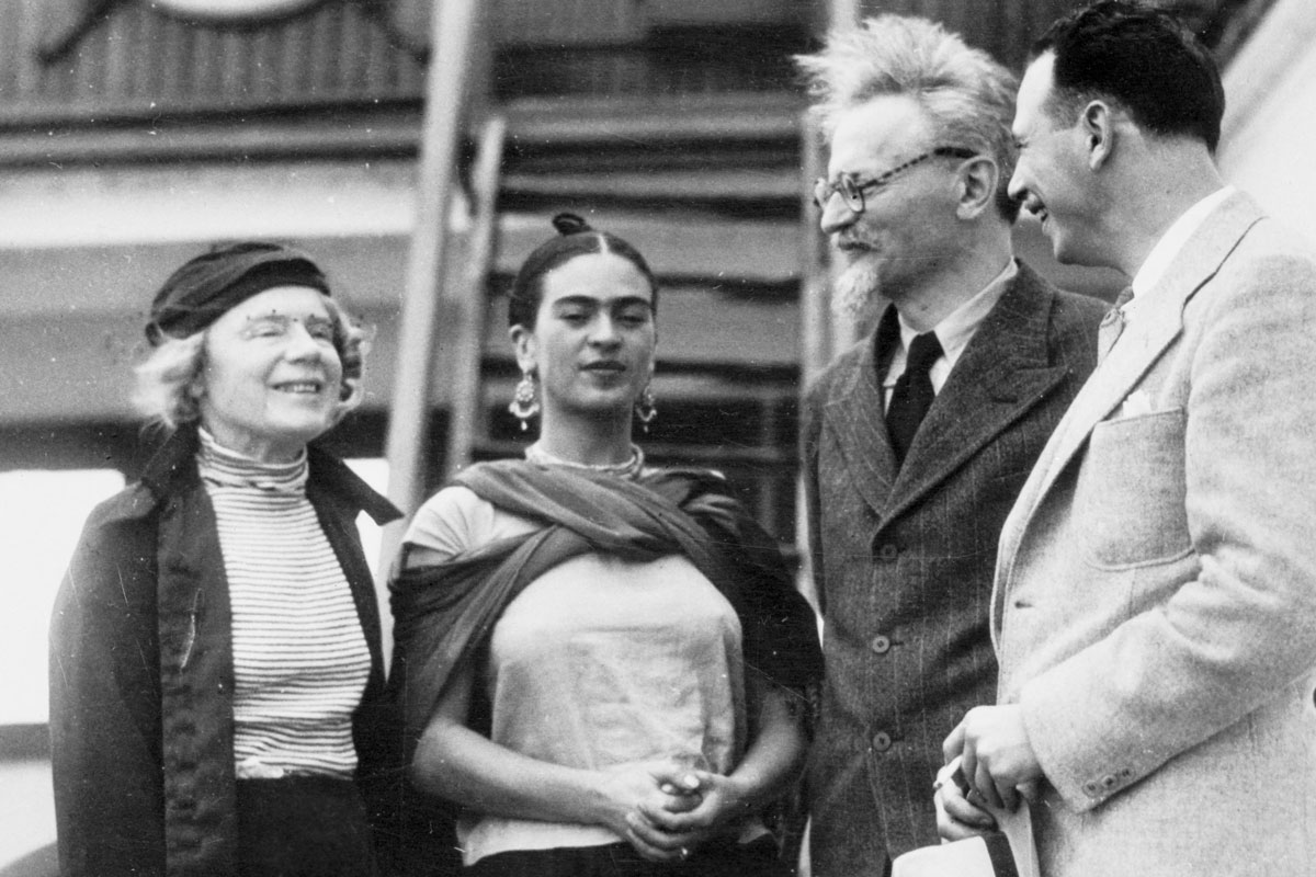 Frida Kalho y Diego Rivera intercedieron para que Trotsky y su mujer llegasen a México