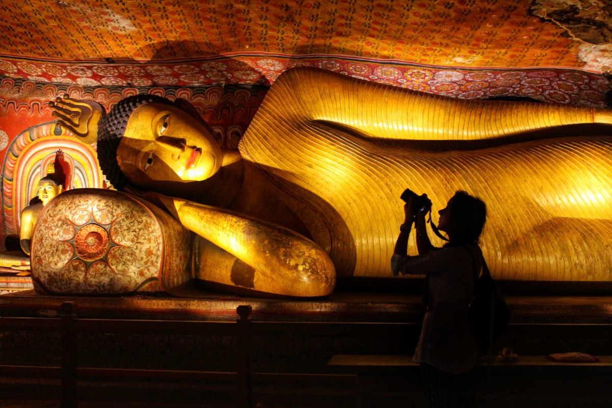 Templo de Oro de Dambullah, Sri Lanka
