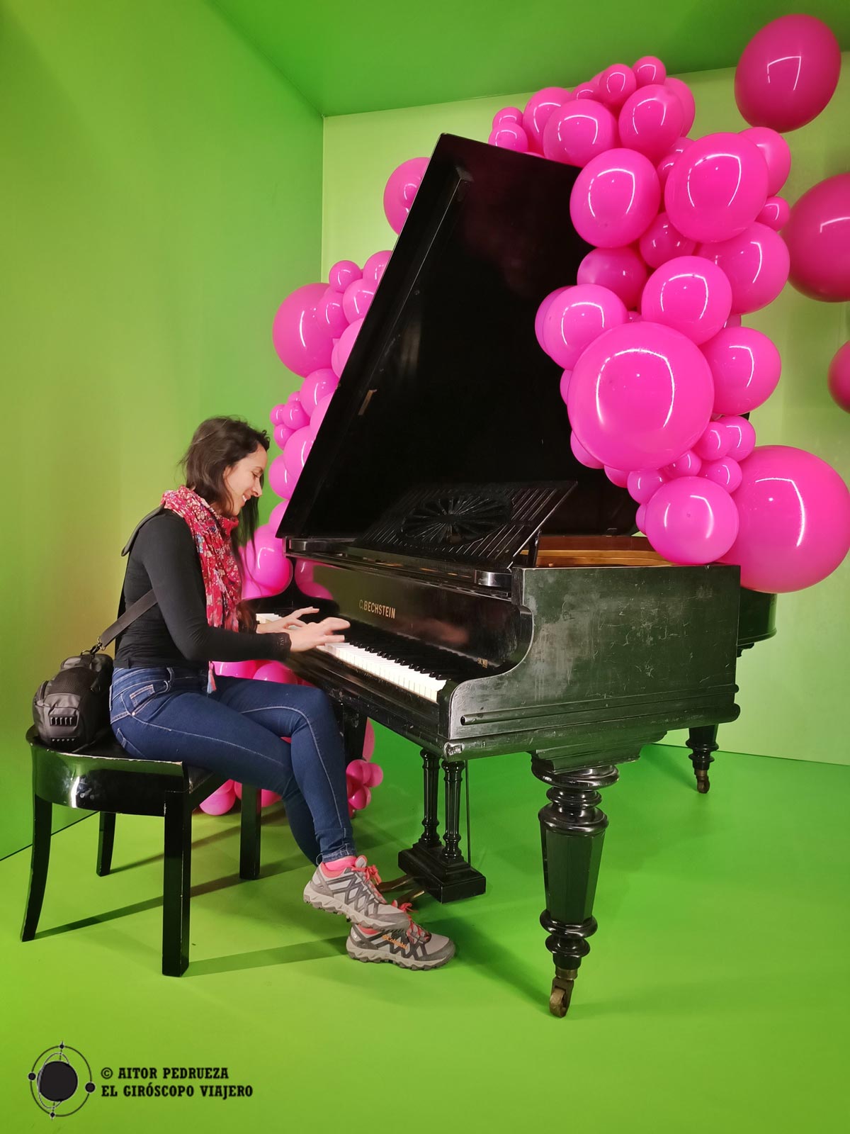 Hasta la música se hace aire en el Balloon Museum con la exposición Pop Air