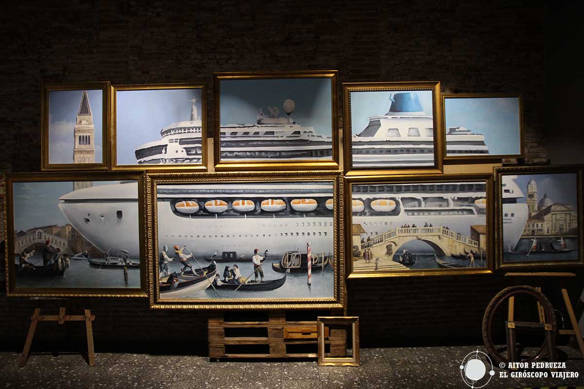 Obra de Banksy sobre la masificación turística de cruceros en Venecia