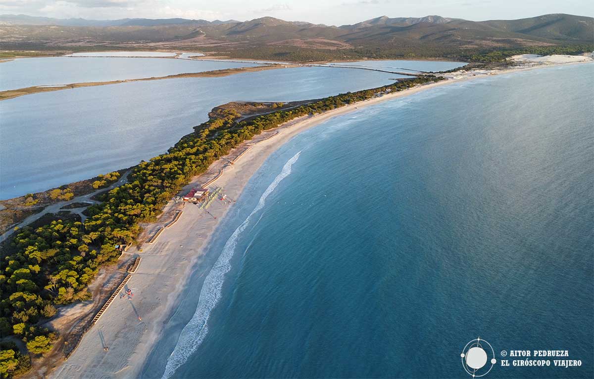 Playa de Porto Pino