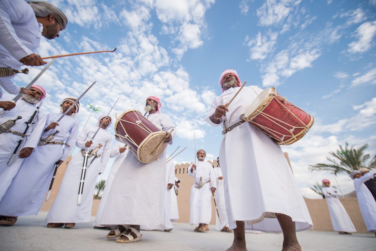 Una de las danzas tradicionales de Omán