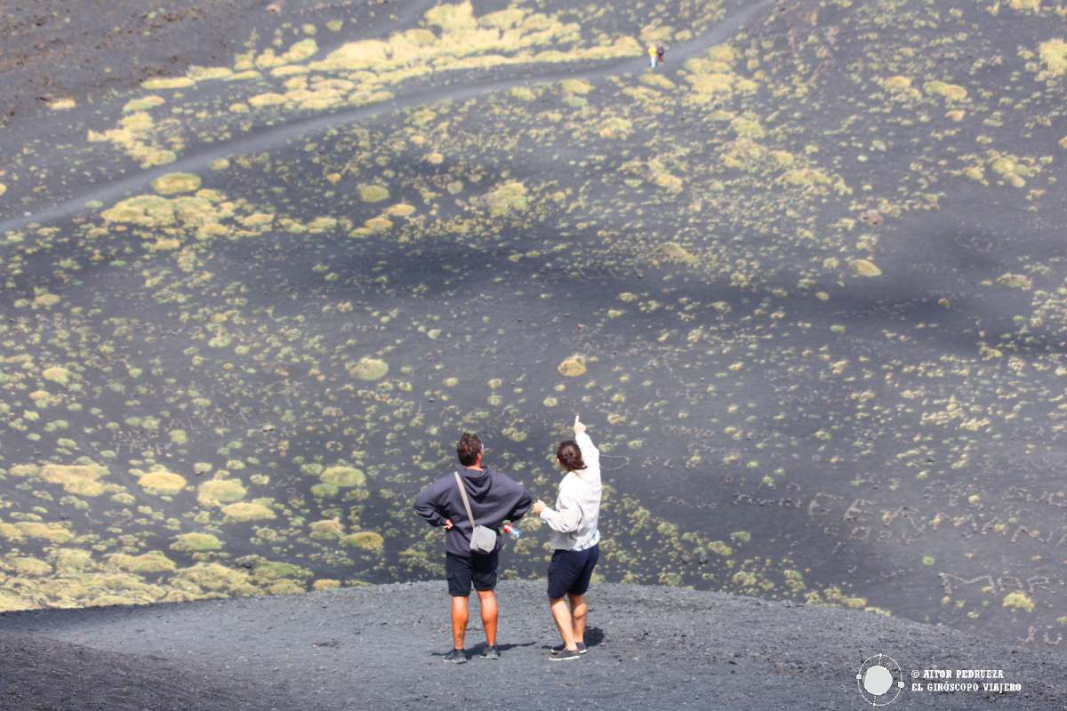 Viajeros en el Etna