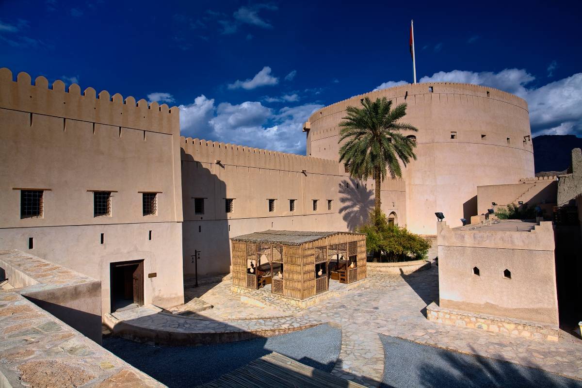 Fuerte en Nizwa en Omán