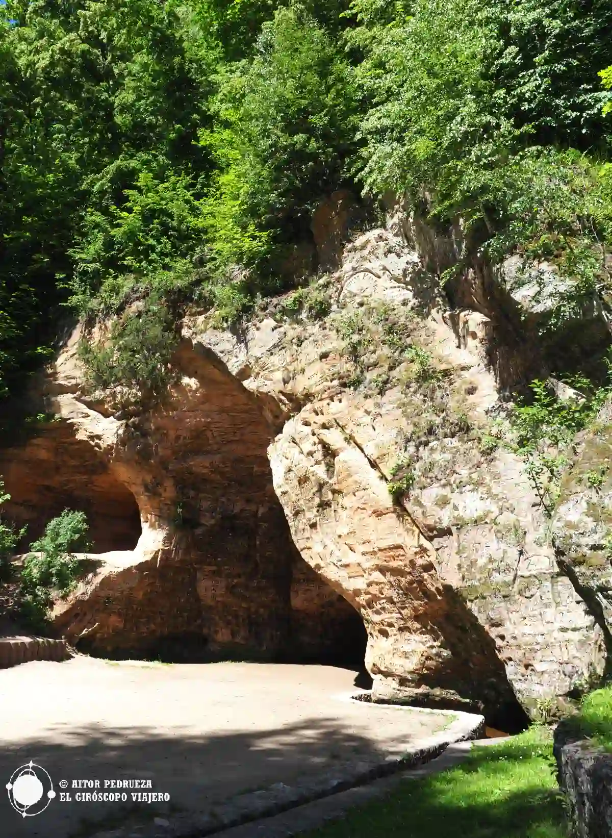 Cueva de Gutmanis