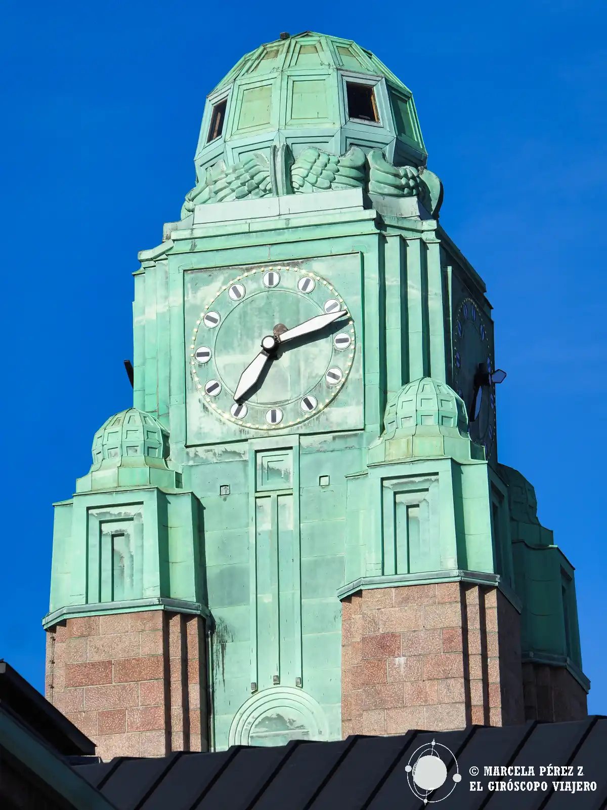 Detalle de la estación de tren de Helsinki