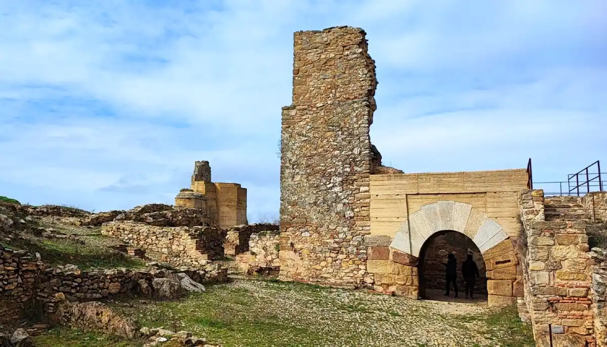 Interior de la Alcazaba de Reina