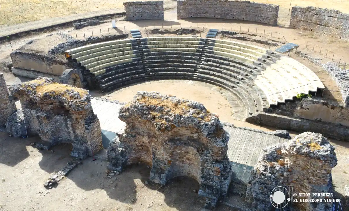 Vista de la cavea del teatro