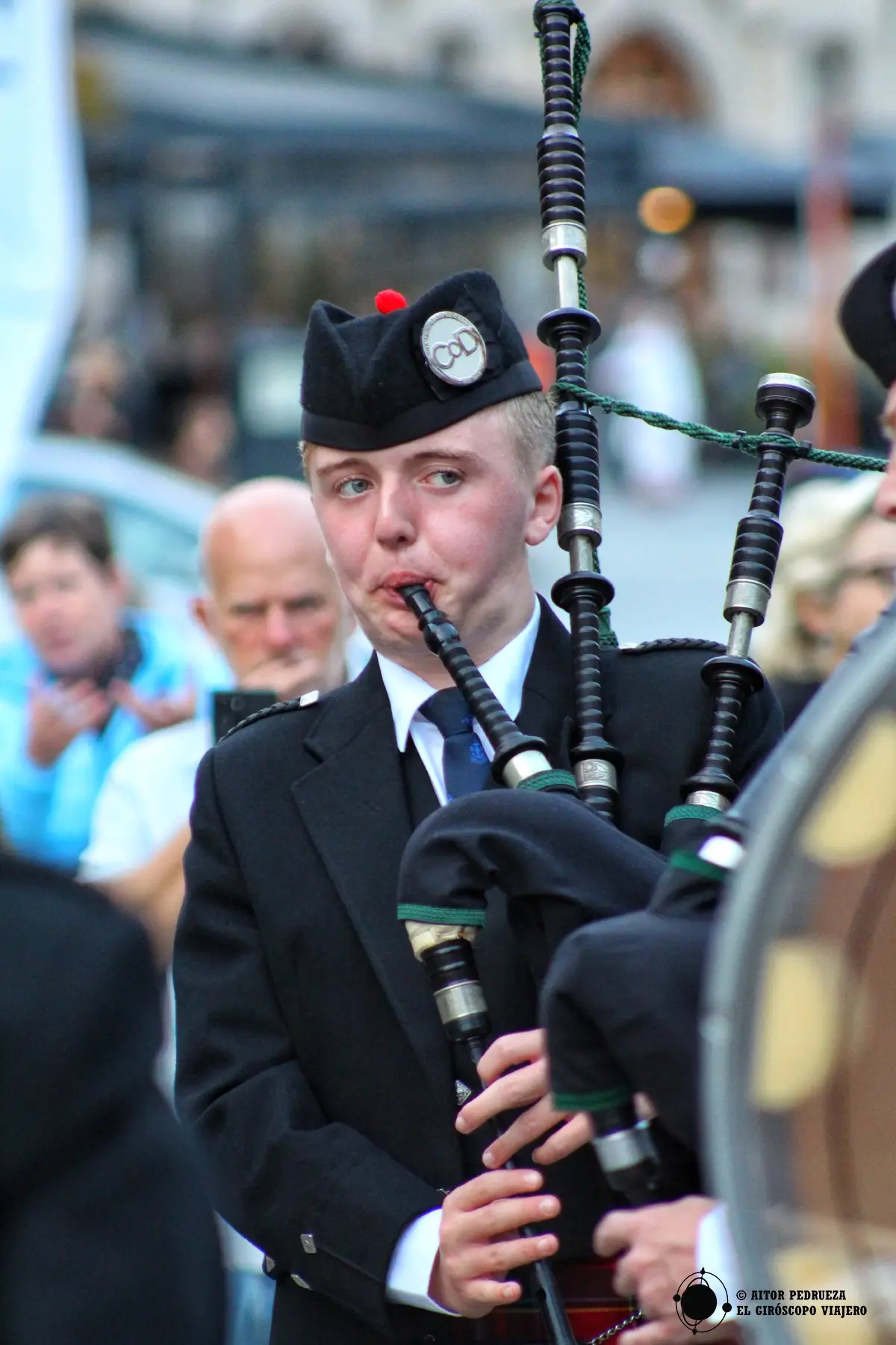 Gaiteros escoceses de Dundee participando en The Last Post de Ypres