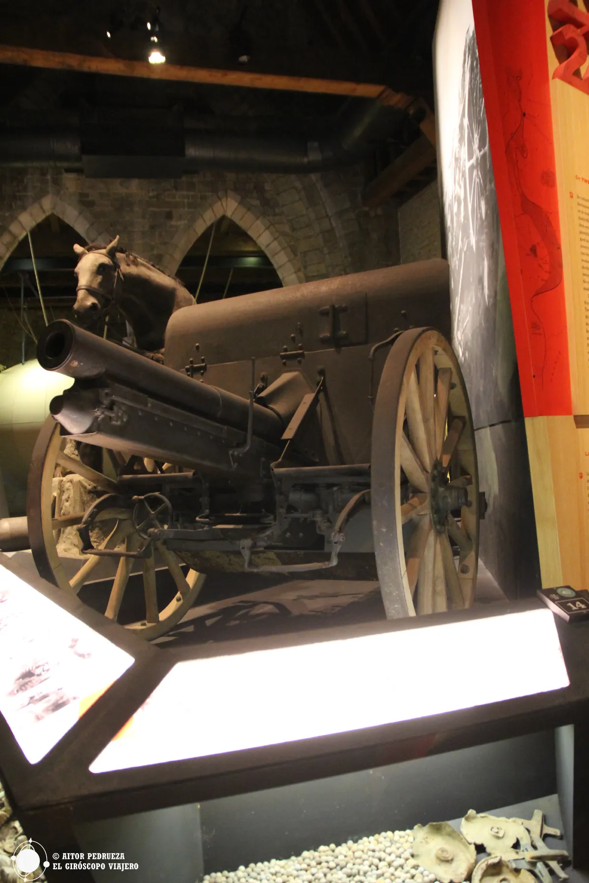 Cañón en el Museo In Flanders Fields de Ypres