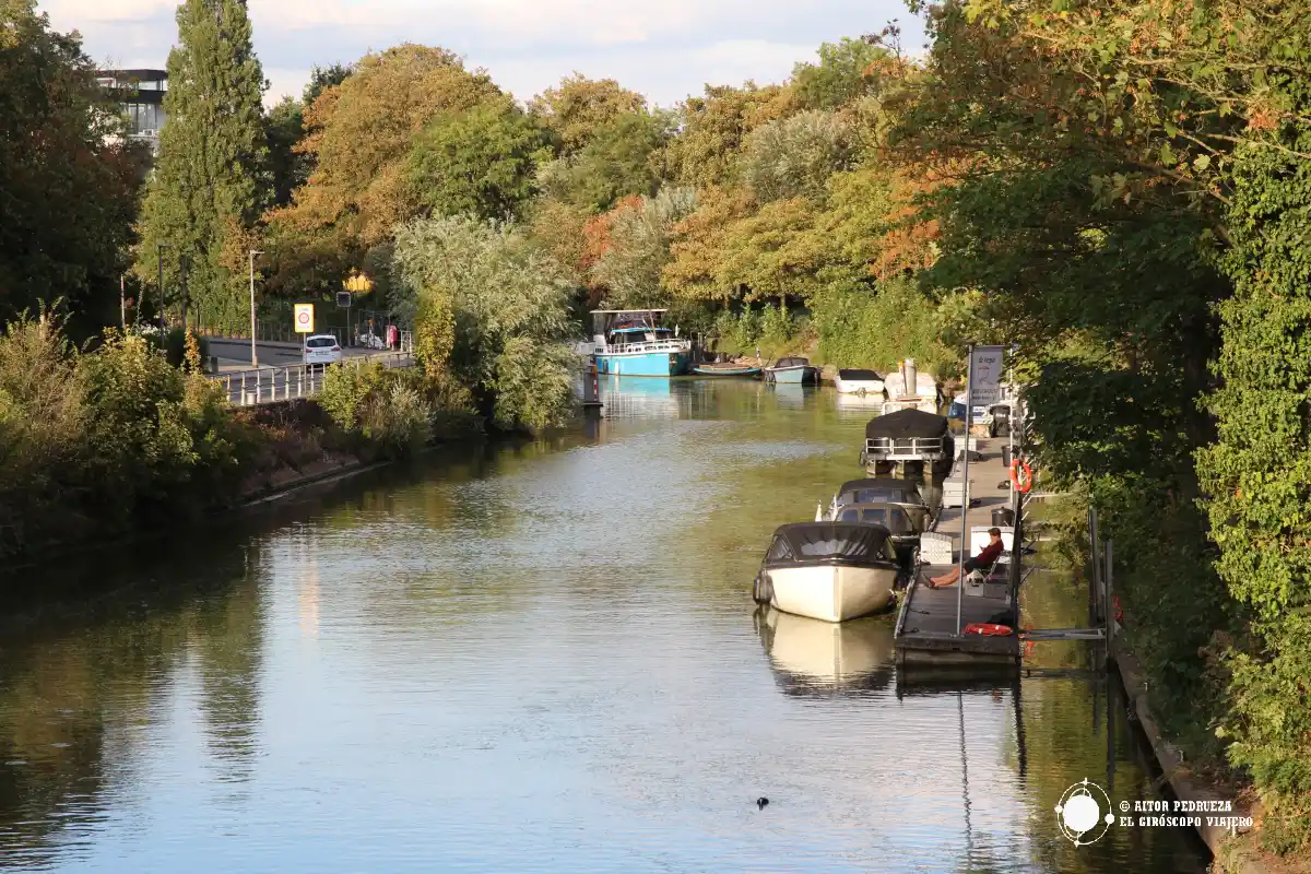 Río Leie a su paso por Kortrijk