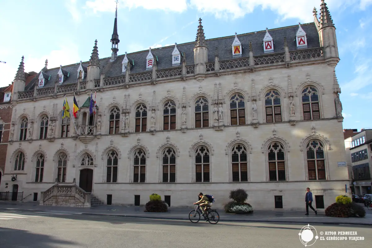 Stadhuis, ayuntamiento de Kortrijk